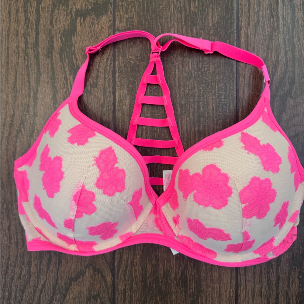 Victoria's Secret Pink Bra with Floral Design NWT